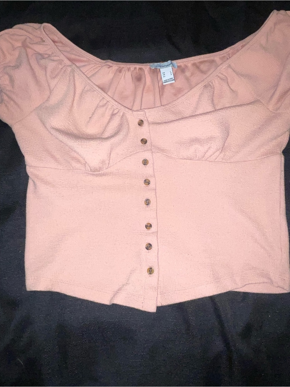 Women's Peach Short-Sleeve Button-Front Crop Top